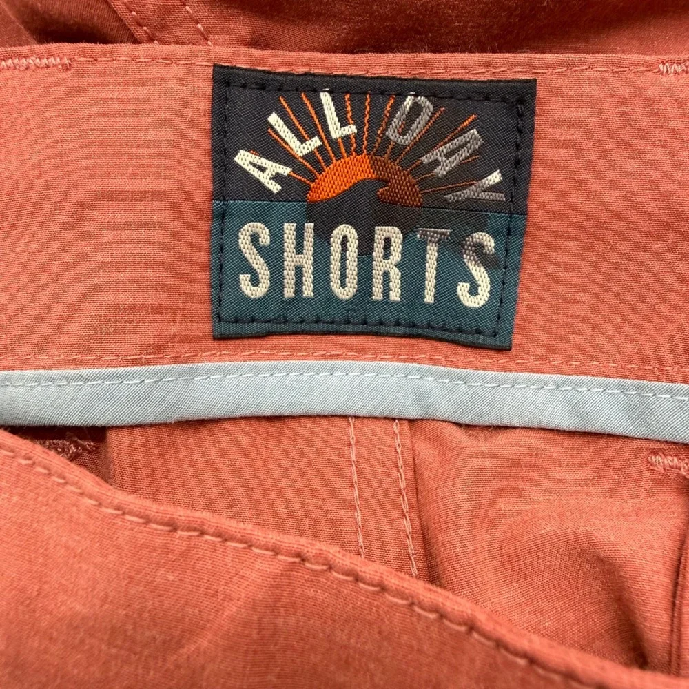 Faherty Shorts Mens 31 Canyon Rose All Day Hybrid 9 Inch Inseam Quick Dry